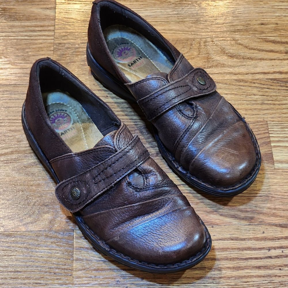 Earth Spirit Shoes Women’s Size 8 Coni Loafers Brown Leather Round Toe